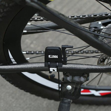 Trådløs Bluetooth Cykelhastighed og Kadence Sensor