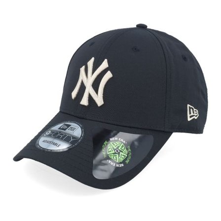 New Era - MLB Svart adjustable Keps - New York Yankees Recycled 9FORTY Black Adjustable @ Hatstore