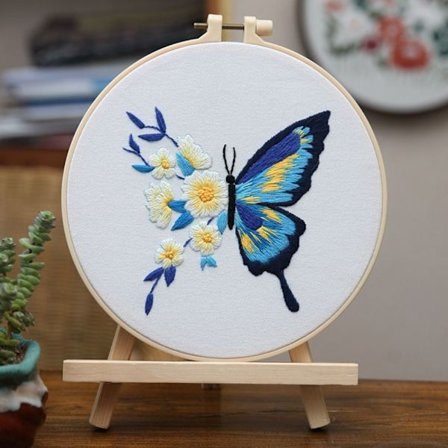 DIY Butterfly Patterns Handbroderi A A A