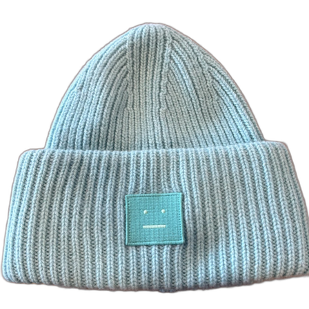 Acne mössa
