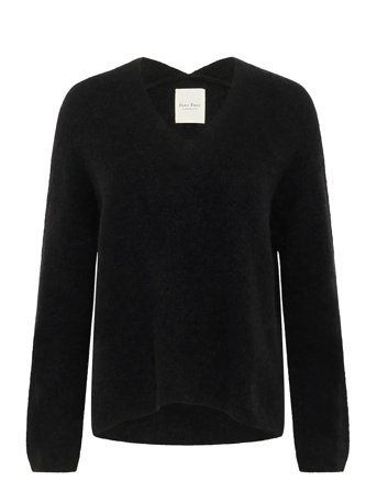 Part Two | Titinapw Pu | XL