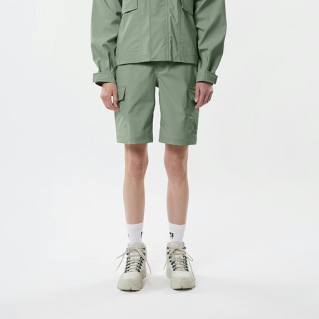 66 North women's Kría Bottoms - Rainforest Green - L