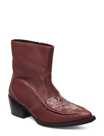 Emeliagz Boots Ao19 Red Gestuz