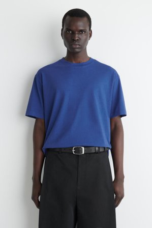 COS Men's Relaxed Lightweight Cotton T-Shirt in Blue
