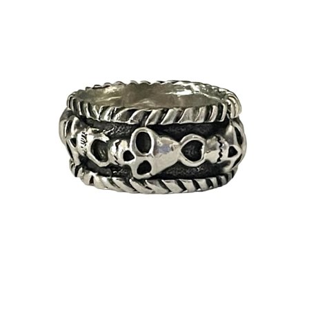 Cool Silver Ring med flera Döskallar / Dödskallar - Stl 19,5