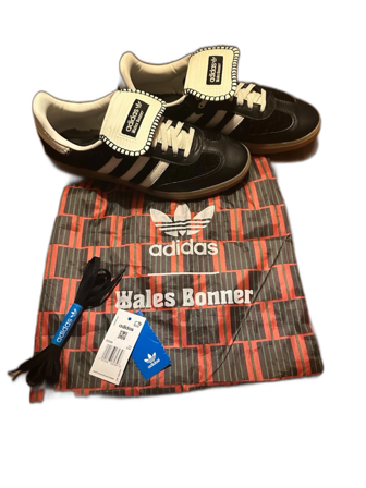 Adidas Samba Wales Bonner svart/vit 45 1/3