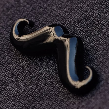 Jakkenål med Svart Bart for menn