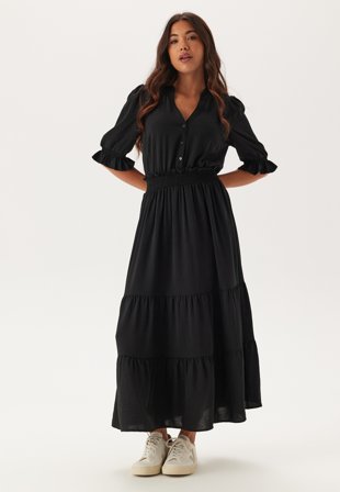 Happy Holly Frill Neck Tiered Maxi Dress Klær