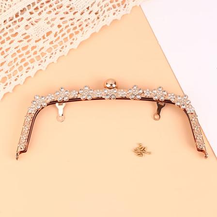 1 Stk 22CM Arch Flower Diamond Metal Making Kysslås Pung Fram Gold