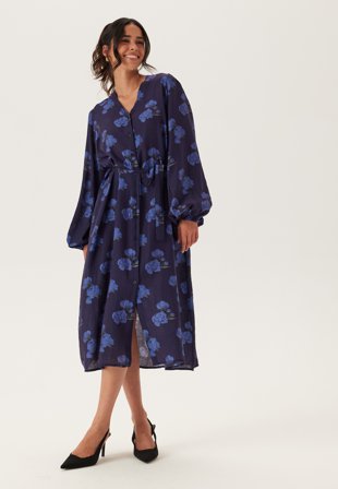 Happy Holly Balloon Sleeve Dress Klær