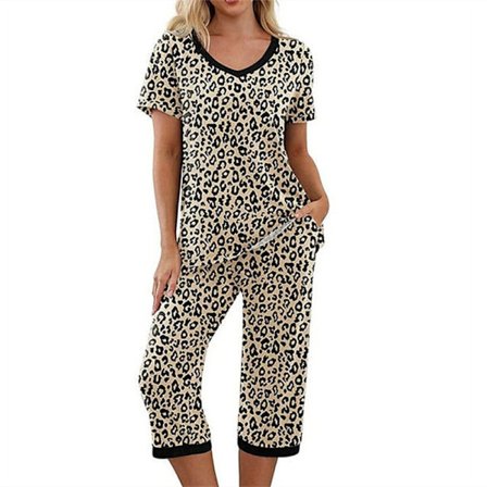 Pyjamas for kvinner 2-delers sovetøy med kortermet t-skjorte og capribukser Khaki Leopard