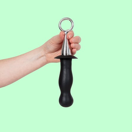 #2 Silicone Plug With Finger Ring - Vuxen.se - Buttplug, stora & små butt plugg