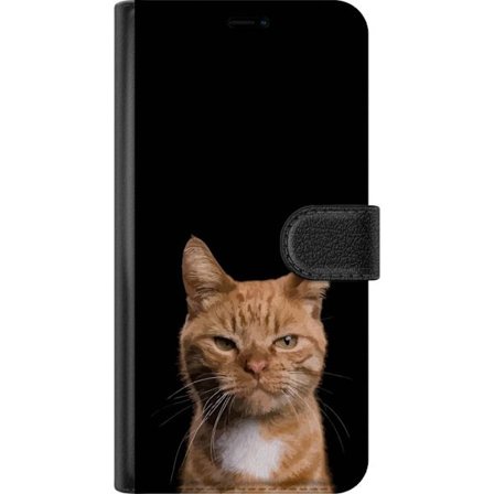 Kompatibelt Plånboksfodral till Motorola Moto G15 Närbild av orange katt mot svart bakgrund, uttrycksfull blick och hög kontrast som ger minimalist
