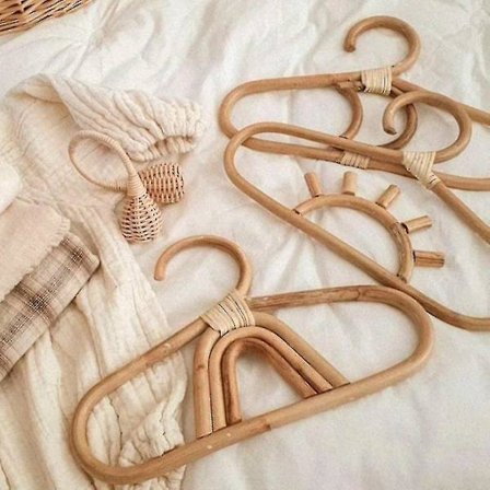 Rottinkinen lasten henkari lasten vaatteiden järjestäjä huoneen sisustus henkari - sateenkaari