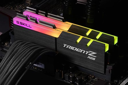 G.SKILL 16GB Trident Z RGB DDR4 3200MHz CL16-18-18-38 1.35V