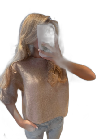 Beige stickad tröja med kort ärm