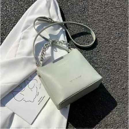 Moteveske i skinn for kvinner, liten, fresh kjedebøtte, skulderveske, crossbody-veske, håndveske, tote bag for kvinner, Bolsos Para Mujer[YJD]