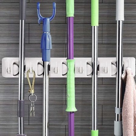 Seinään kiinnitettävä moppiteline, jossa 5 paikkaa ja 6 koukkua / Seinään kiinnitettävä moppiteline kylpyhuoneeseen, keittiöön tai autotalliin - 