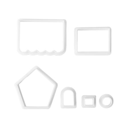 Muovista valmistettu jouluinen keksimuovisetti 3D Mini Piparkakkutalo Keksimuovisetti