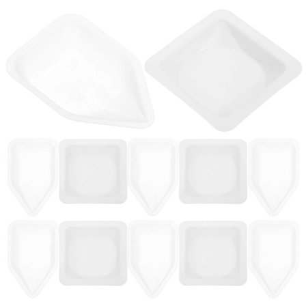 100 kpl punnitusjauhelevy muovinen punnitusalusta laboratoriopunnitusveneet viistetyillä reunoilla[D]