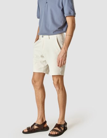 Shaping New Tomorrow - GEN2 Shorts - Off White - Herre - Størrelse 38/
