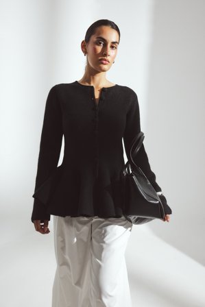 NA-KD - Strikket cardigan med peplum - Cardigan - Svart - XS