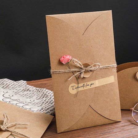 Vintage Blanks Gratulationskort Litet färskt kraftpapper Manual Creatives DIY Torkad Blomma Gratulationskort för julfest