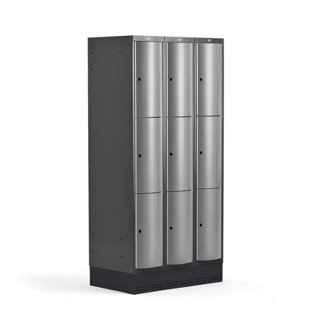 Clothes locker CURVE, skirting, 3 x 3 doors, 1890x900x550 mm, grey