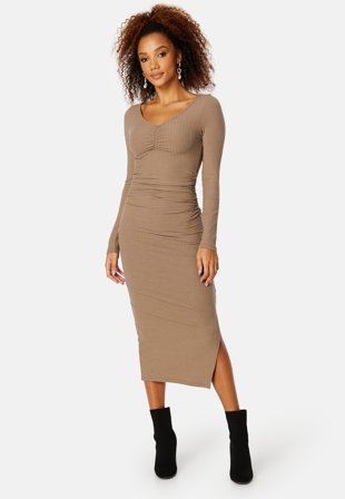 BUBBLEROOM Minea v-neck dress Dark beige Klær