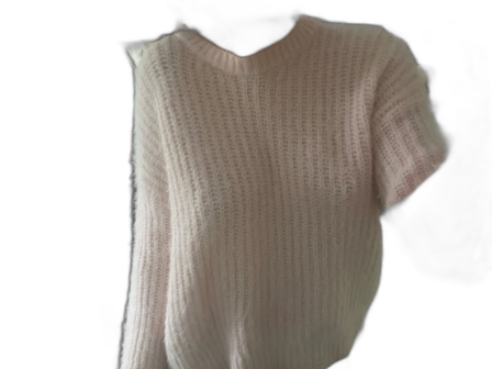 Ljusrosa stickad tröja