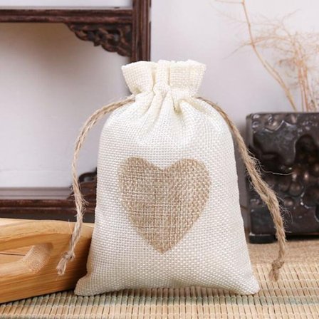 20 st Burlap Sachets Påsar med Dragsko och Hjärtmönster för