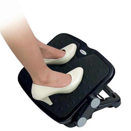 StarTech ADJUSTABLE UNDER DESK FOOT REST LARGE 18X14IN ERGONOMIC FOOTREST ACCS