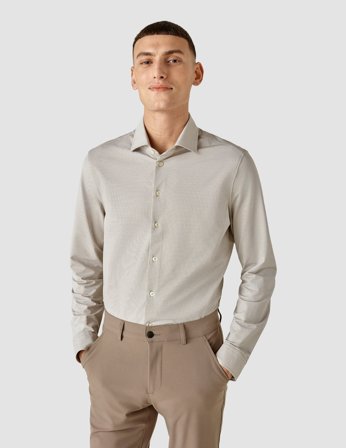 Shaping New Tomorrow - Travel shirt - Sahara - Regular Fit - Herre - Størrelse M
