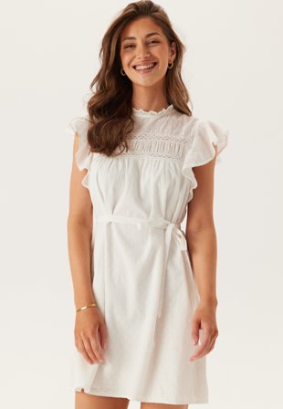 VERO MODA - Vmtrine Sl Short Lace Dress - Snow White - Kläder - - Bubbleroom