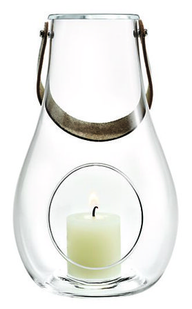 HOLMEGAARD LYKT MED HANK DESIGN WITH LIGHT KLAR 25CM