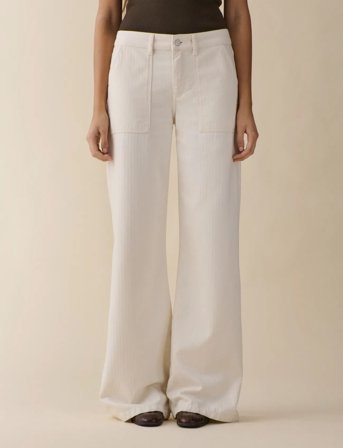 Jeanerica Guell - Cream - 25 x 34