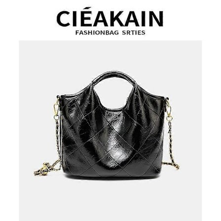 Myk, svart skinnveske for kvinner med quiltet kjetting, Tote & Crossbody skulderveske