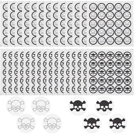 650 kpl 2 tyyliä Jalkapallokypärätarrat 2,8 cm Pääkallotarrat Itseliimautuvat Kypärätarrat Mustavalkoiset Jalkapallotarrat Kuolema...