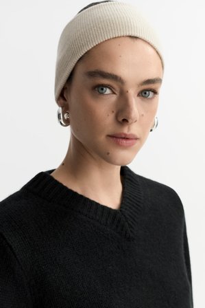 Soft Goat - Knitted headband - Headband - One Size - Chalk