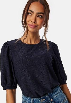 Happy Holly Broderie Anglaise Top 48/50 Navy Topit & T-paidat Dam