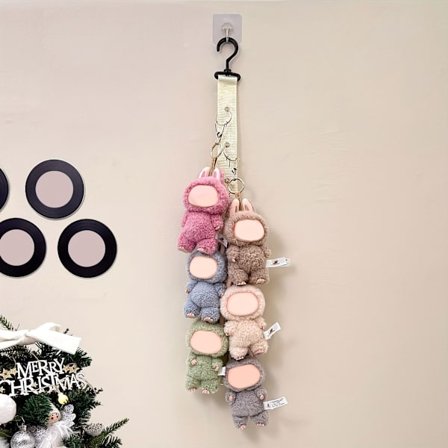 1 stk. Hvit Nylon Dukkeoppbevaringsboks og Organizer med Hengende Hylle - Kompatibel med Labubu Dukker, Dukkeutstilling, Plassbesparende Veggmontert 