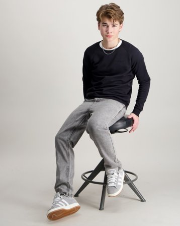 Peak Performance Jr Original Small Logo Crew Svart Genser Gutt - Kids Brand Store