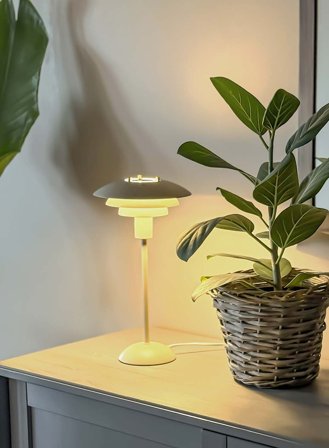 Epsilon bordlampe H37 - beige