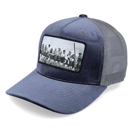 Public Domain - Blå trucker Caps - Lunch Atop A Skyscraper Grey/Grey Velvet Trucker @ Hatstore