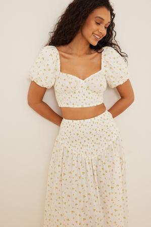 Handpicked x NA-KD Haut à manches bouffantes et détails smocks - Blouses - Flower - EU 42