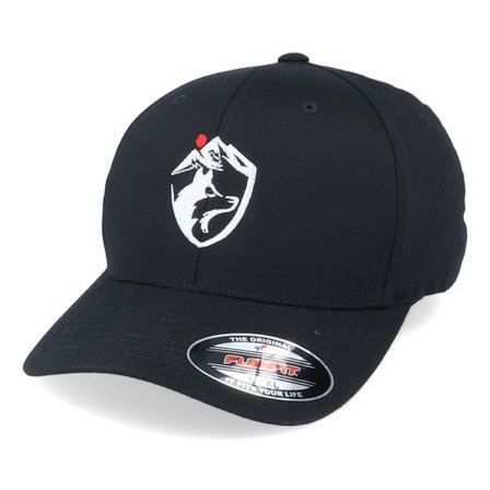 Wild Spirit - Svart flexfit Keps - Wolf Mountain Black Flexfit @ Hatstore
