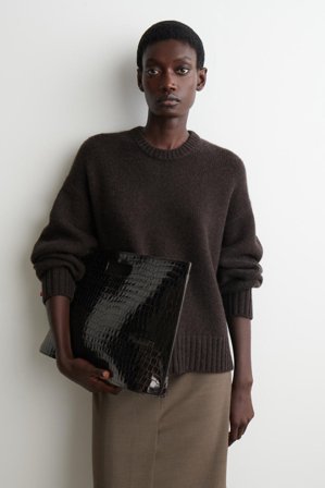 COS Women's Chunky Cashmere Crew Neck Jumper in Brown