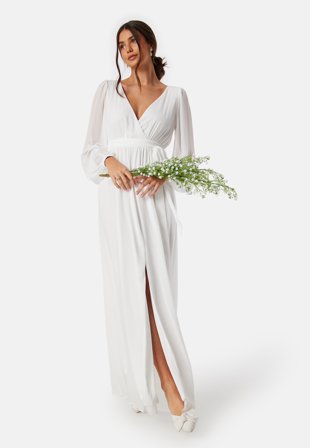 Goddiva - Long Sleeve Chiffon Maxi Dress - White S - Kläder - - Bubbleroom