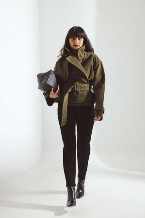 NA-KD Mom-jeans med hög midja - Mom Jeans - Svart - EU 36