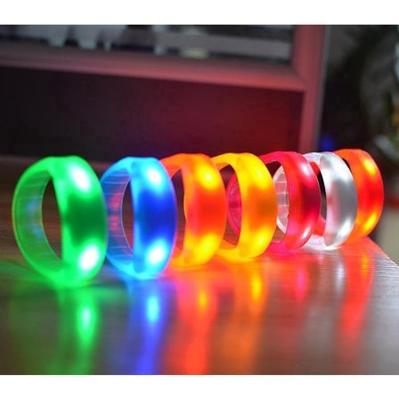 Go Go Gadget - LED Disco Rannekoru | Musiikki - Kodin Sisustus - Tilaa Säästävä - Helppo Asennus